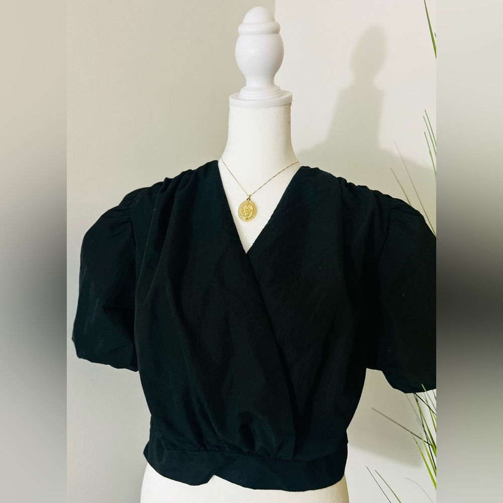 Cute and classy black blouse